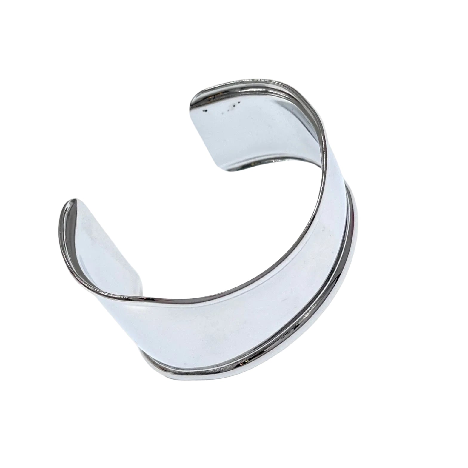 * Cuff image 1