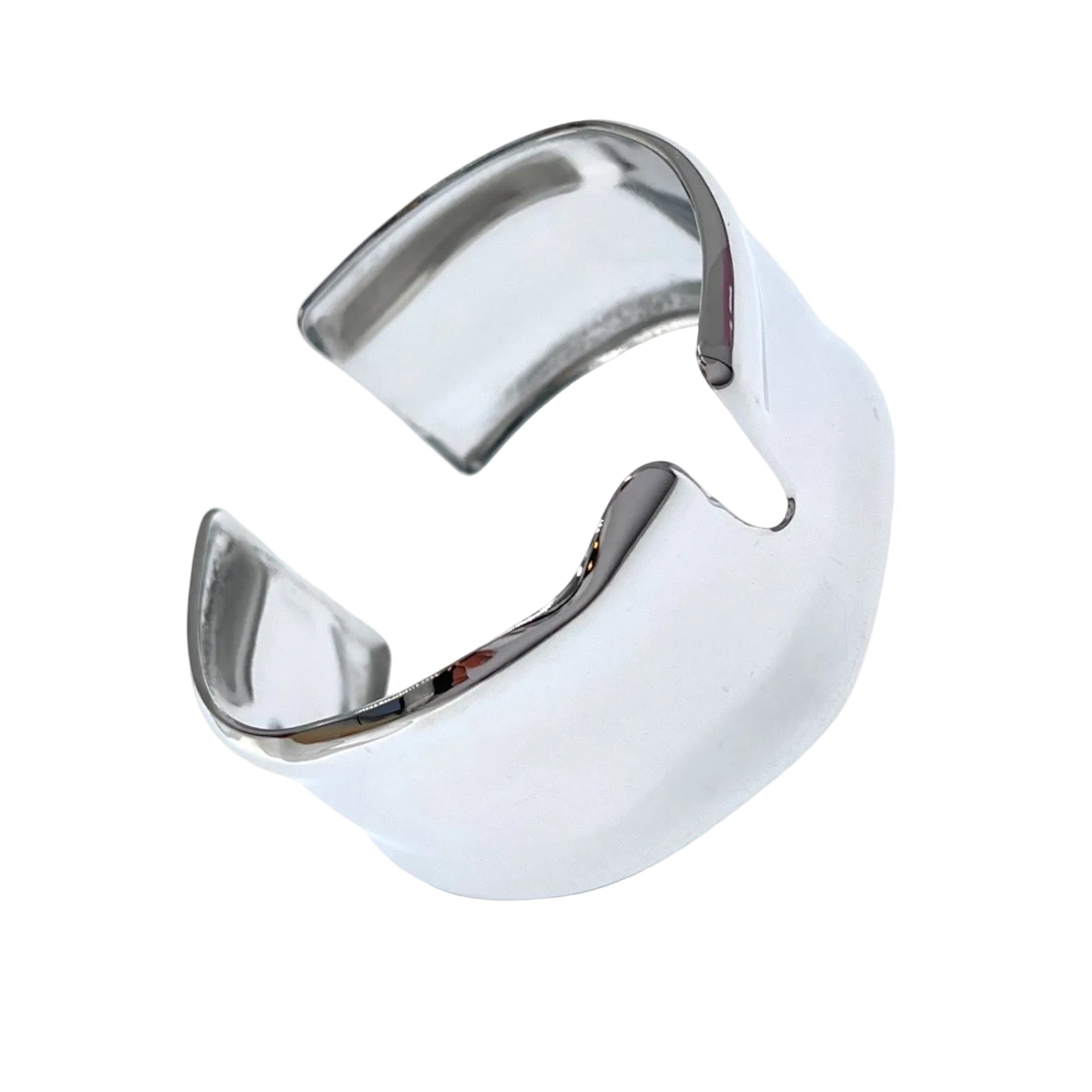 * Cuff image 1